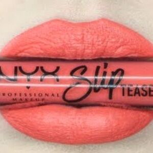NYX "Breezy" liquid lipstick